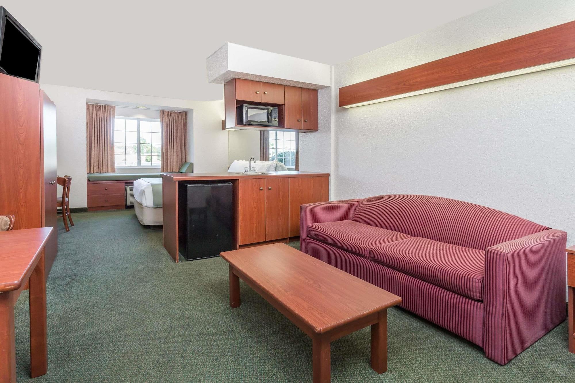 Microtel Inn&Suites Marianna Exterior foto