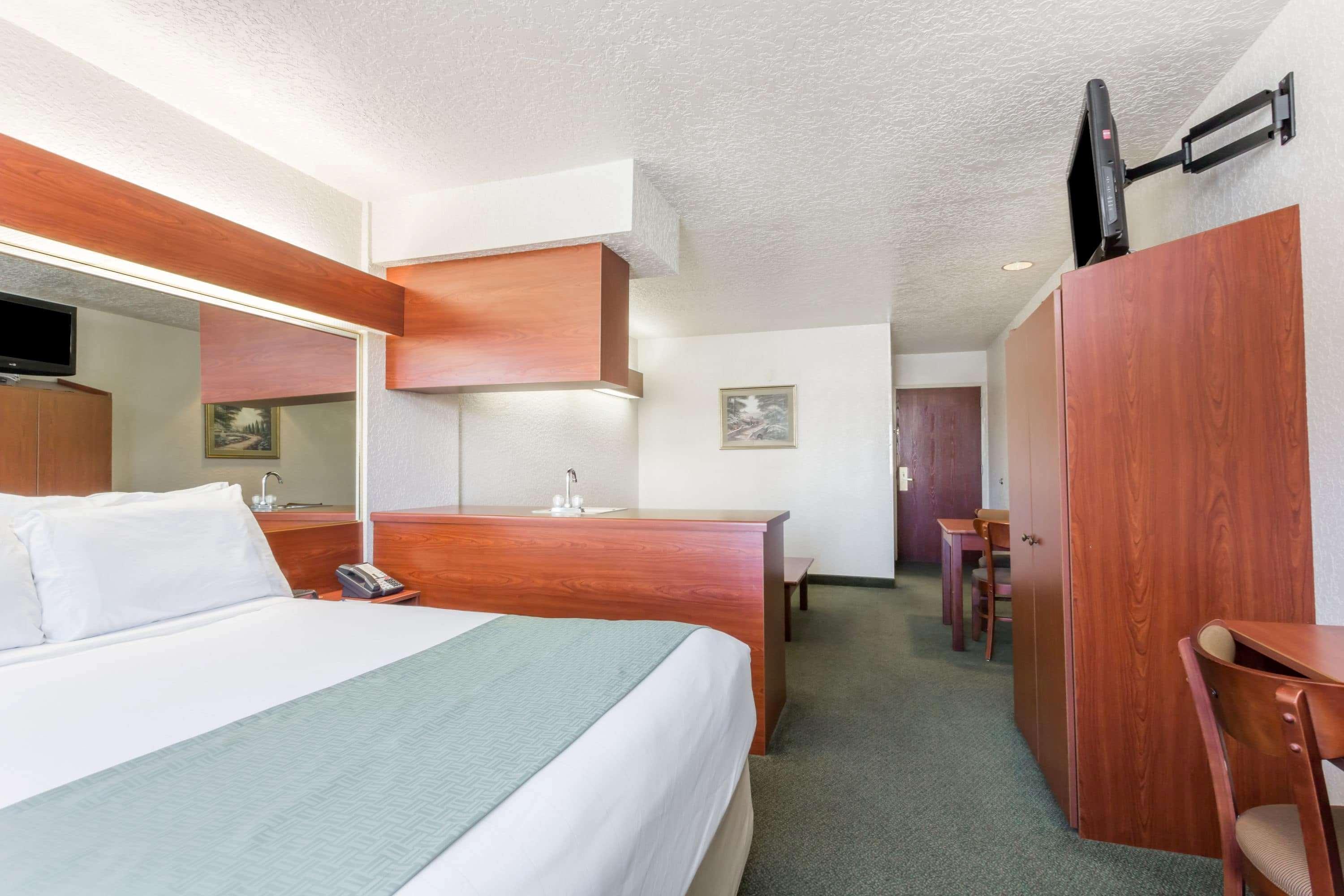 Microtel Inn&Suites Marianna Exterior foto